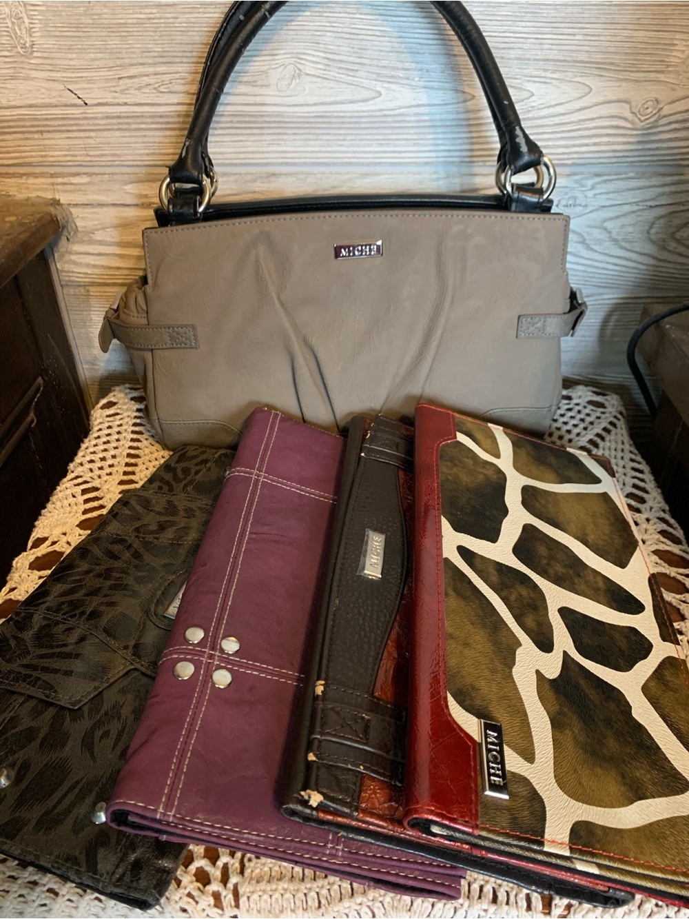 Miche purse with 5 outer shells